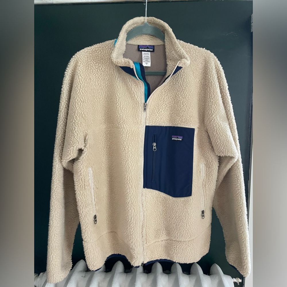 Patagonia teddy jacket